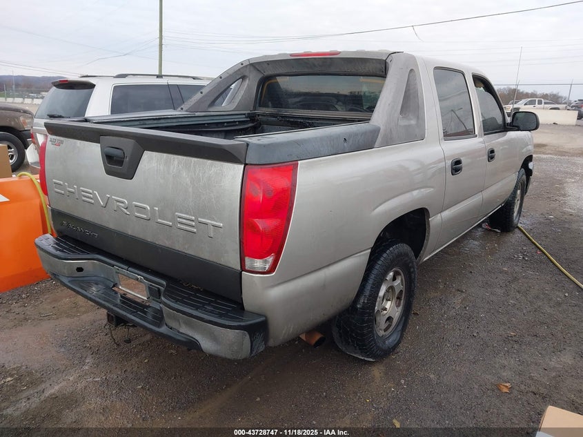 3GNEC12Z35G172788 2005 CHEVROLET AVALANCHE photo no. 4
