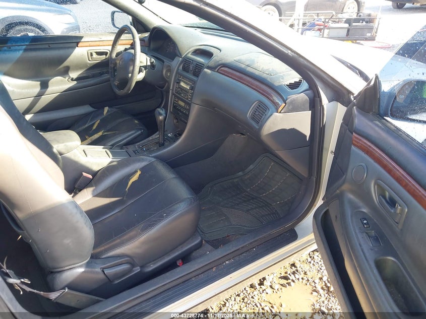 2T1FF22P31C430613 2001 TOYOTA CAMRY SOLARA photo no. 5