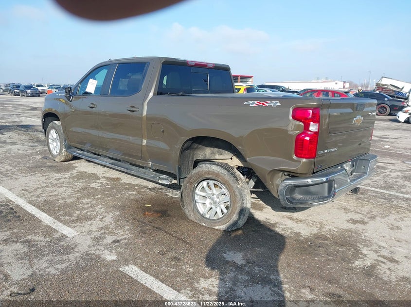 1GCUDDED8PZ307883 2023 CHEVROLET SILVERADO photo no. 3