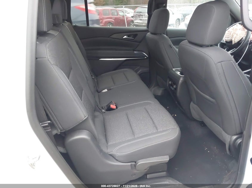 1GNEVFKS8RJ187883 2024 CHEVROLET TRAVERSE photo no. 8