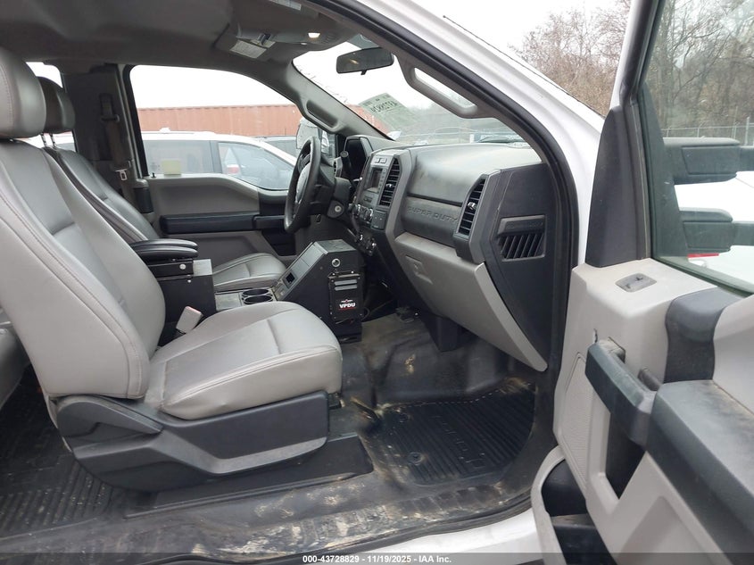 1FT7X2B62JEC13544 2018 FORD F250 photo no. 5