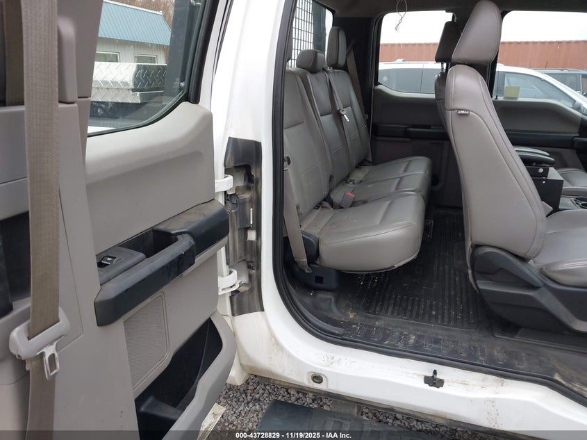 1FT7X2B62JEC13544 2018 FORD F250 photo no. 8