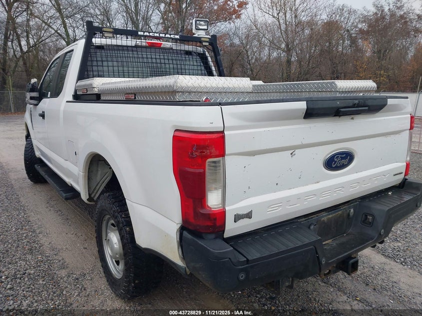 1FT7X2B62JEC13544 2018 FORD F250 photo no. 6