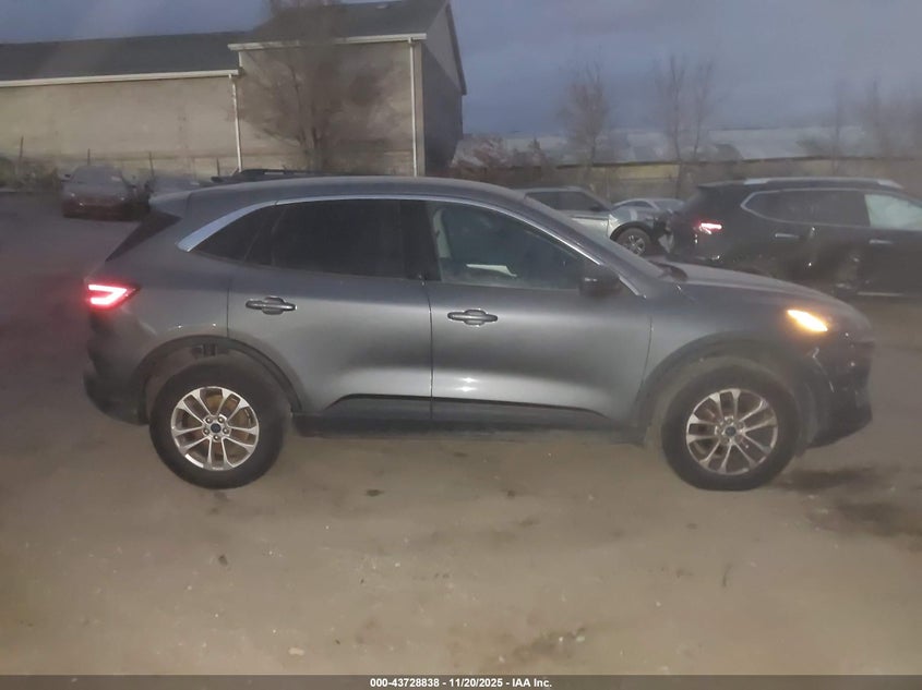 2022 Ford Escape Se VIN: 1FMCU9G63NUA67350 Lot: 43728838