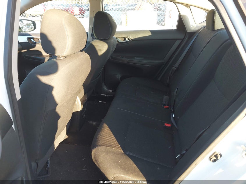 2019 Nissan Sentra S VIN: 3N1AB7AP7KY223733 Lot: 43728849