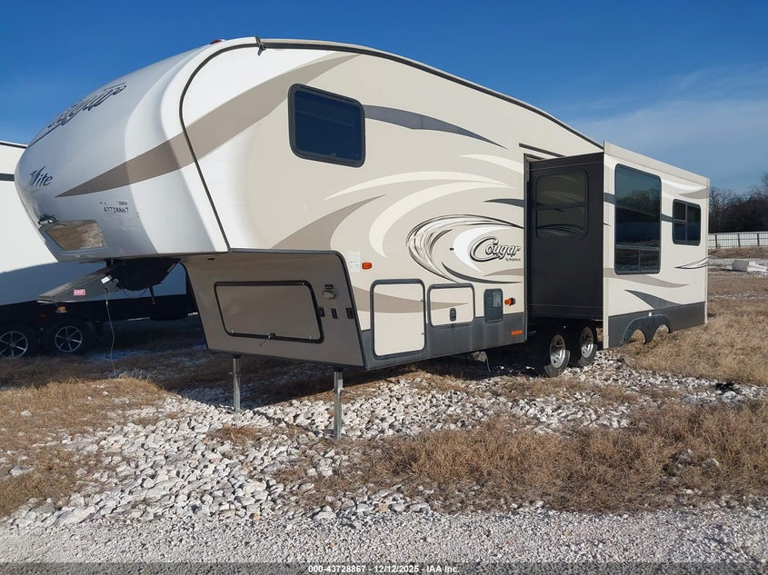 4YDF26R25HV500825 2017 KEYSTONE RV COUGAR X-LITE SERIES photo 1