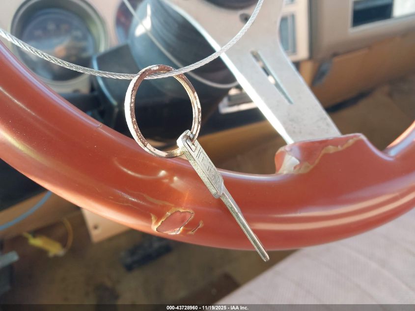 1984 GMC C1500 VIN: 1GTDC14H4EF708786 Lot: 43728960