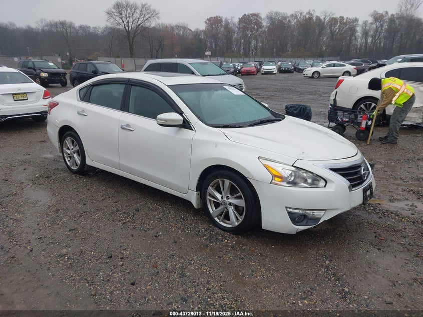 NISSAN ALTIMA 2.5 SV