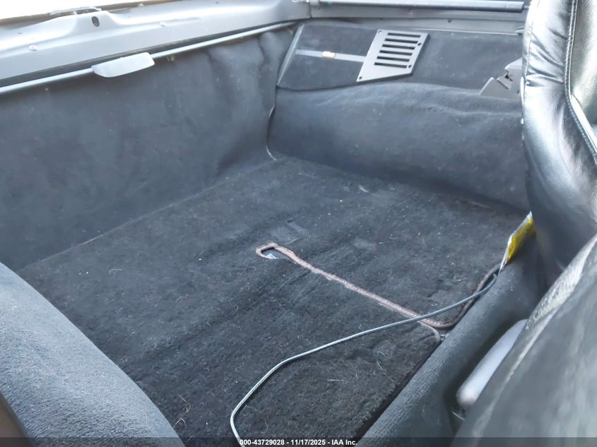 1995 Chevrolet Corvette VIN: 1G1YY22P6S5100670 Lot: 43729028