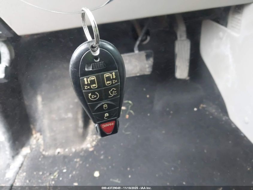 2012 Chrysler Town & Country Touring-L VIN: 2C4RC1CG1CR412127 Lot: 43729049