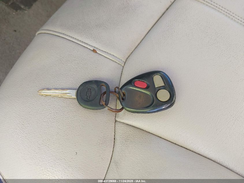 2002 Chevrolet Suburban 1500 Z71 VIN: 3GNFK16Z52G204654 Lot: 43729068