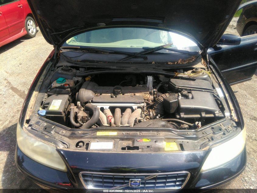 2005 Volvo S60 2.4 VIN: YV1RS612152427892 Lot: 43729094