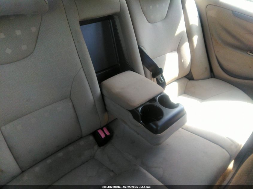 2005 Volvo S60 2.4 VIN: YV1RS612152427892 Lot: 43729094