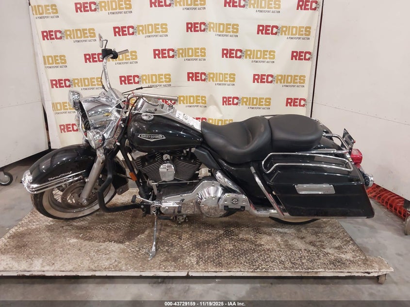 2005 Harley-Davidson Flhrci VIN: 1HD1FRW105Y657895 Lot: 43729159