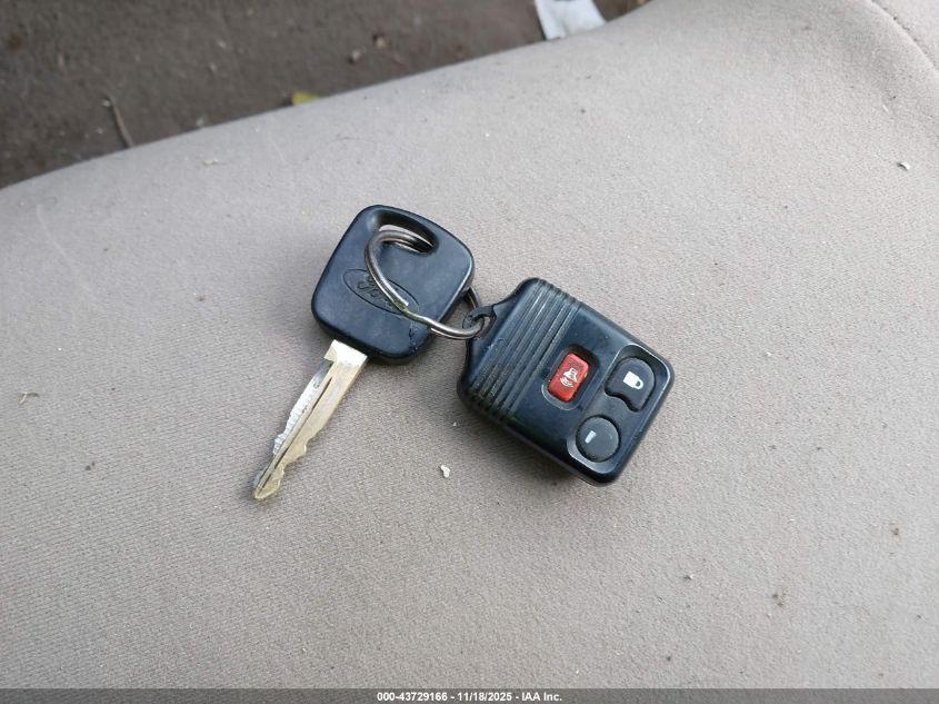 2004 Ford F-150 Heritage Xl/Xlt VIN: 2FTRF17W84CA00090 Lot: 43729166