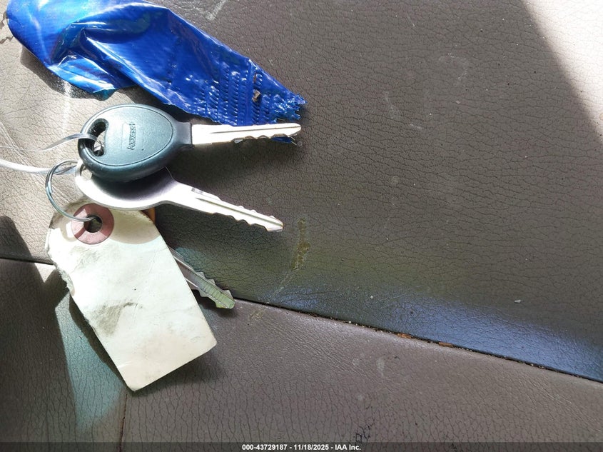 2001 Dodge Dakota Slt/Sport VIN: 1B7HL2AN51S277815 Lot: 43729187