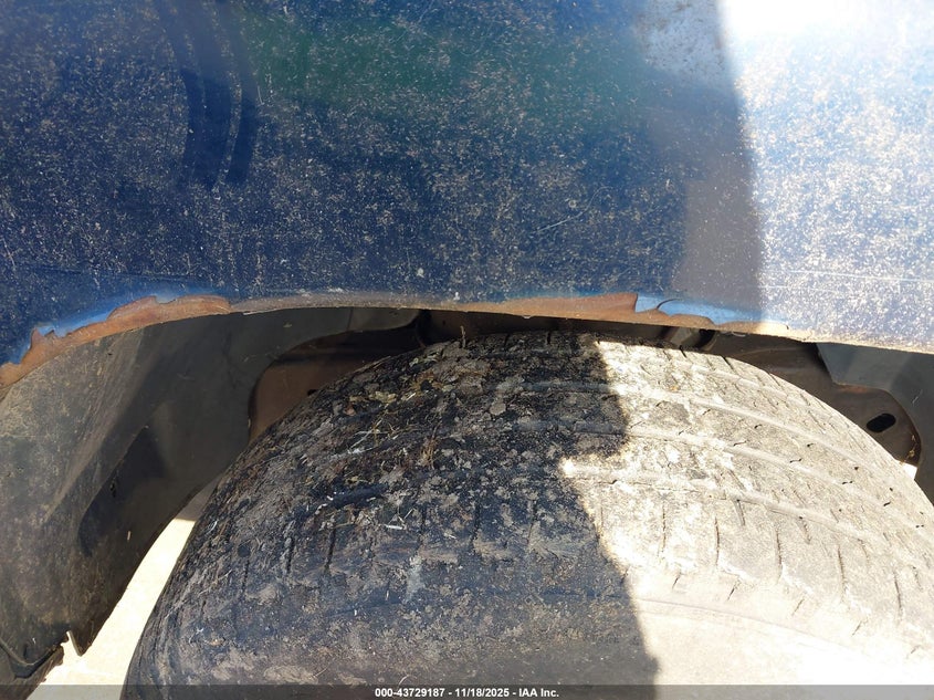 2001 Dodge Dakota Slt/Sport VIN: 1B7HL2AN51S277815 Lot: 43729187