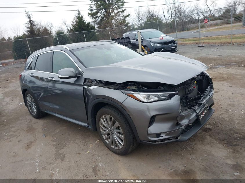 INFINITI QX50 LUXE AWD