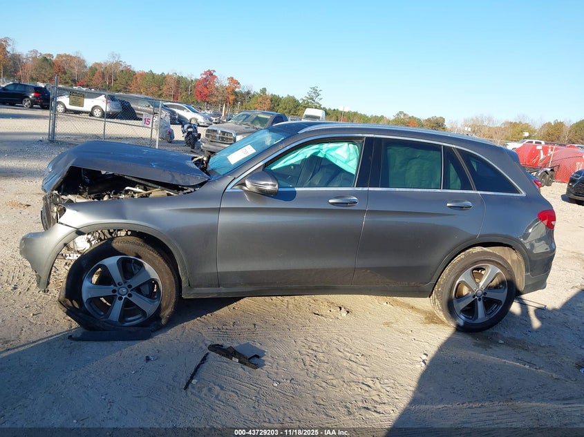 2016 Mercedes-Benz Glc 300 VIN: WDC0G4JB7GF085875 Lot: 43729203