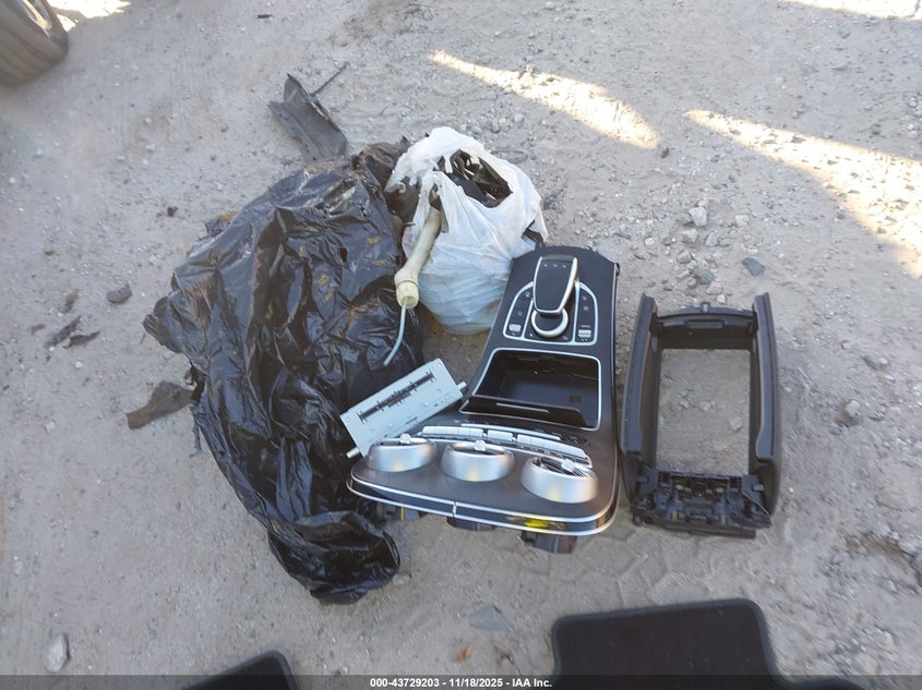 2016 Mercedes-Benz Glc 300 VIN: WDC0G4JB7GF085875 Lot: 43729203