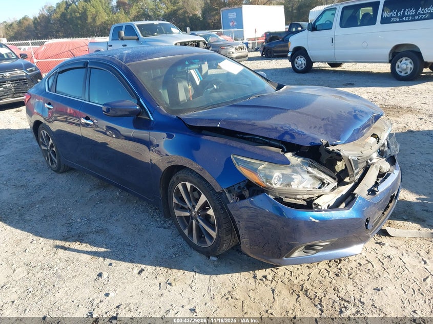 NISSAN ALTIMA 2.5 SR