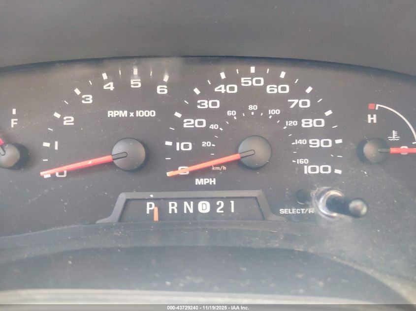 2008 Ford E-350 Super Duty Xl/Xlt VIN: 1FBNE31L38DA50093 Lot: 43729240