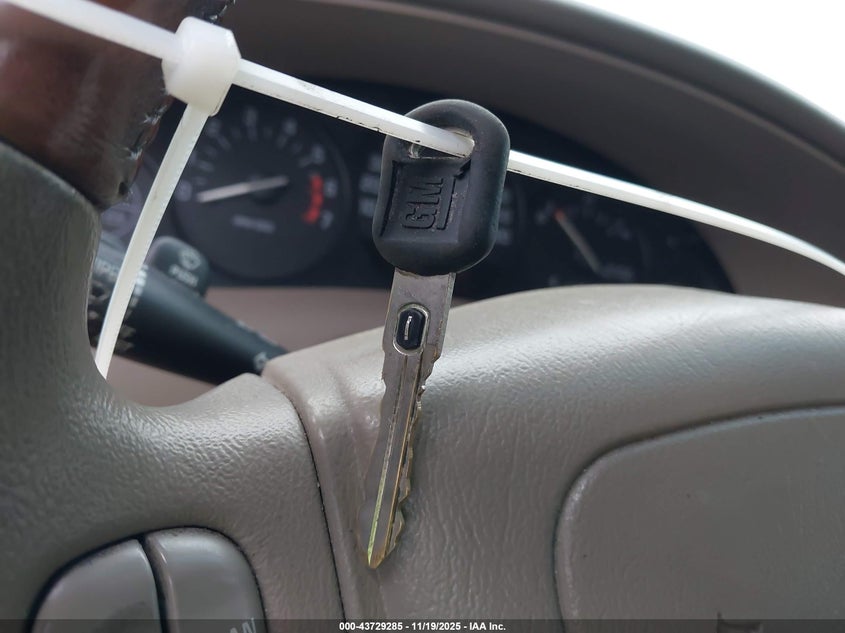 2G4WB52K941228195 2004 BUICK REGAL photo no. 11