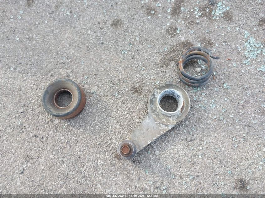 2001 Ford F-150 King Ranch Edition/Lariat/Xlt VIN: 1FTRW08L51KE13137 Lot: 43729313