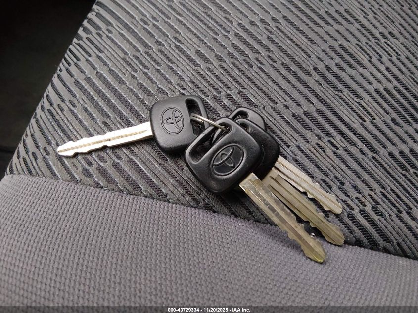 2001 Toyota Rav4 VIN: JTEHH20V410048052 Lot: 43729334