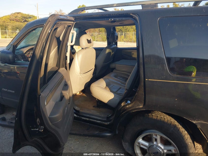 2004 Ford Explorer Xlt VIN: 1FMZU63K44UA75855 Lot: 43729354