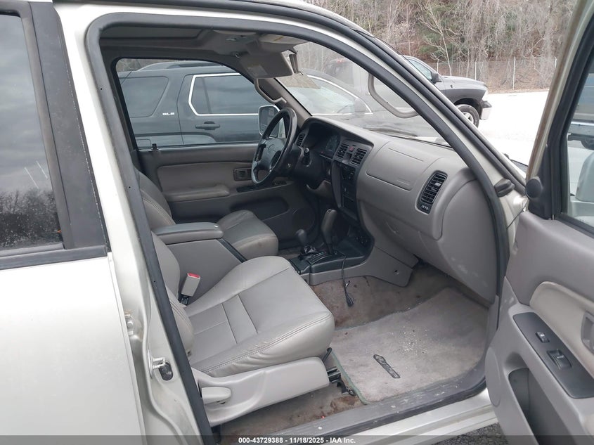 JT3HN86R819050199 2001 TOYOTA 4RUNNER photo no. 5