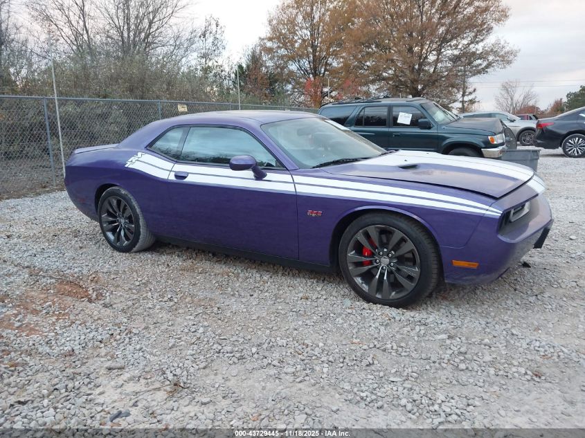 DODGE CHALLENGER SRT8