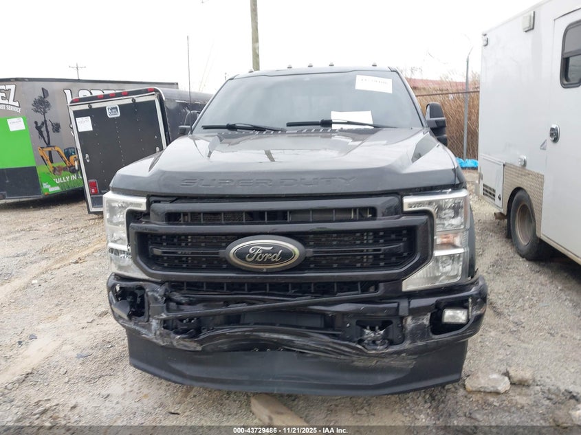 2022 Ford F-350 Xlt VIN: 1FT8W3BT8NEF97239 Lot: 43729486