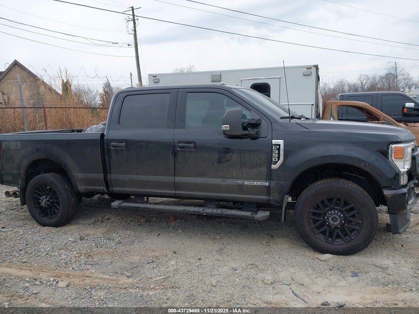 2022 Ford F-350 Xlt VIN: 1FT8W3BT8NEF97239 Lot: 43729486