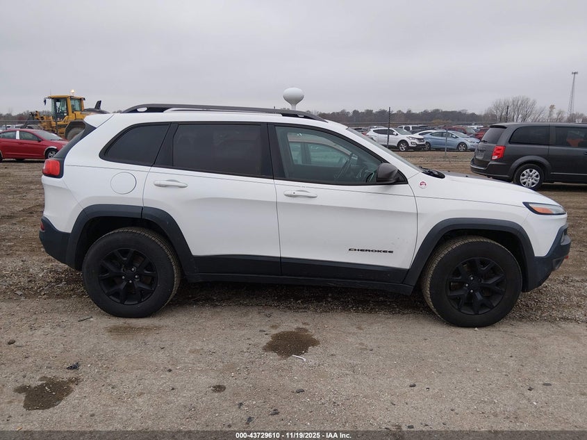 2015 Jeep Cherokee Trailhawk VIN: 1C4PJMBB7FW551212 Lot: 43729610