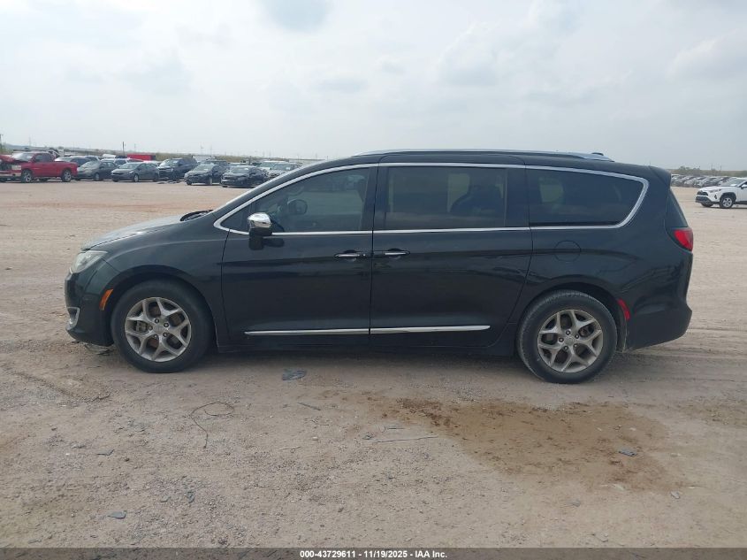 2017 Chrysler Pacifica Limited VIN: 2C4RC1GG3HR531363 Lot: 43729611