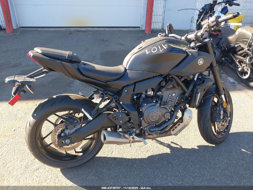 2025 Yamaha Mtn690 VIN: JYARM48E8SA001053 Lot: 43729707