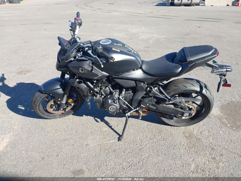 2025 Yamaha Mtn690 VIN: JYARM48E8SA001053 Lot: 43729707