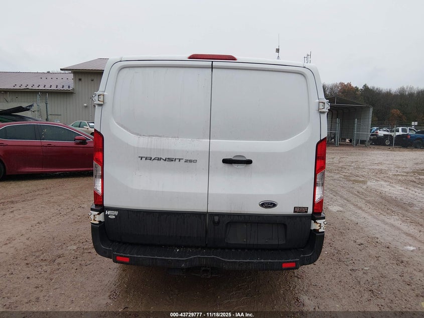 2017 Ford Transit-250 VIN: 1FTYR1ZM7HKA30133 Lot: 43729777