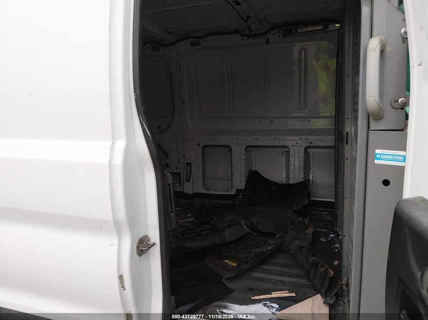 2017 Ford Transit-250 VIN: 1FTYR1ZM7HKA30133 Lot: 43729777