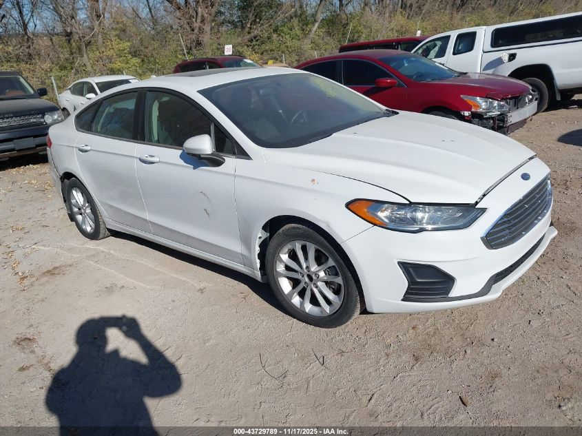 FORD FUSION SE