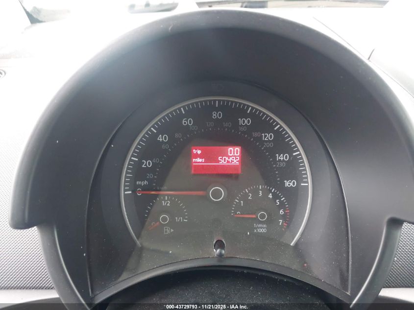 2009 Volkswagen New Beetle 2.5L Blush Edition VIN: 3VWSG31Y19M409772 Lot: 43729793