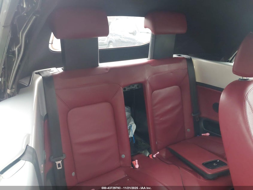 2009 Volkswagen New Beetle 2.5L Blush Edition VIN: 3VWSG31Y19M409772 Lot: 43729793