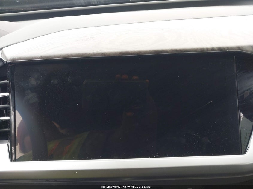 2024 Audi Q4 E-Tron Premium Plus 55 Quattro VIN: WA1LUBFZ2RP069385 Lot: 43729817