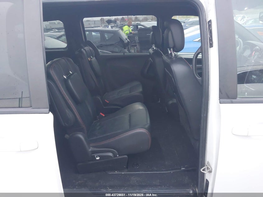 2019 Dodge Grand Caravan Gt VIN: 2C4RDGEG6KR696320 Lot: 43729851