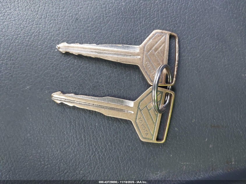 1991 Toyota Land Cruiser Fj80 VIN: JT3FJ80W1M0030466 Lot: 43729890