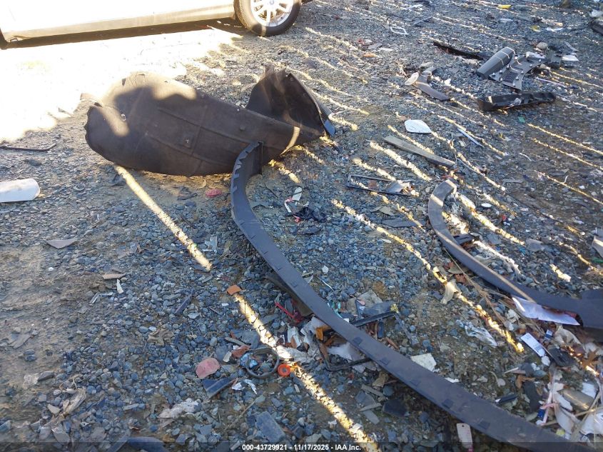 2015 Chevrolet Suburban 1500 Lt VIN: 1GNSKJKC3FR297759 Lot: 43729921