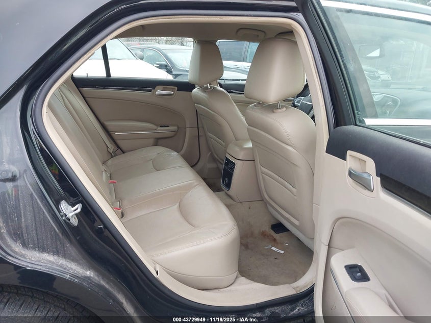 2013 Chrysler 300 Motown VIN: 2C3CCAAG8DH615293 Lot: 43729949