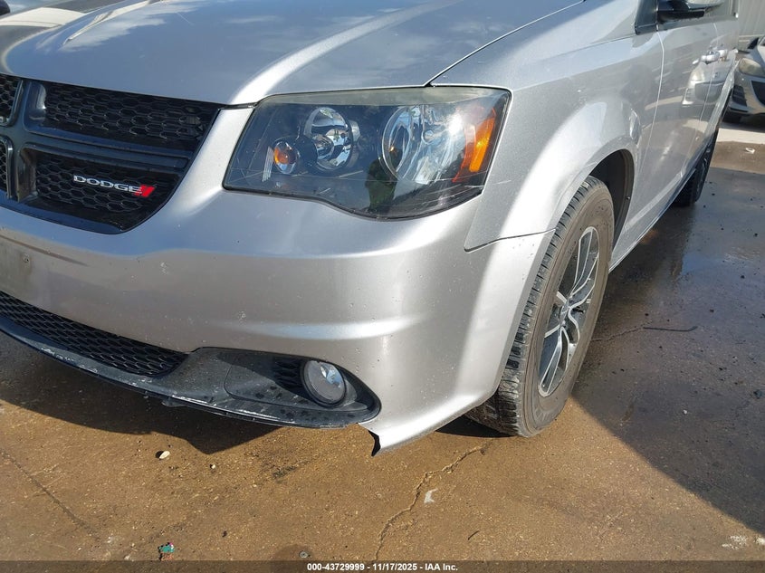 2018 Dodge Grand Caravan Se Plus VIN: 2C4RDGBG7JR197075 Lot: 43729999