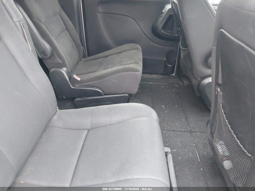 2018 Dodge Grand Caravan Se Plus VIN: 2C4RDGBG7JR197075 Lot: 43729999